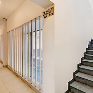 Hotel Townhouse Oak Edassery's Sealine, Kochi